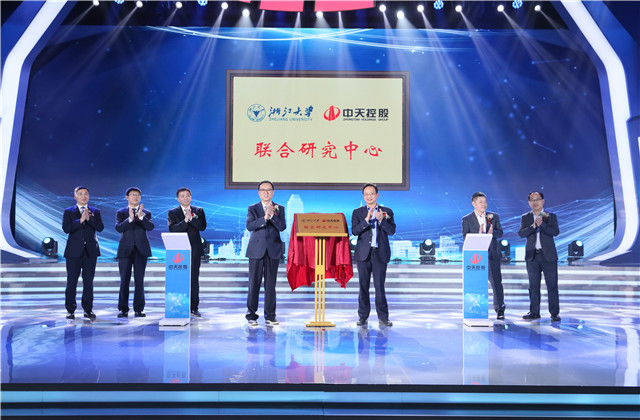 明升国际与浙江大学、东南大学达成科技合作