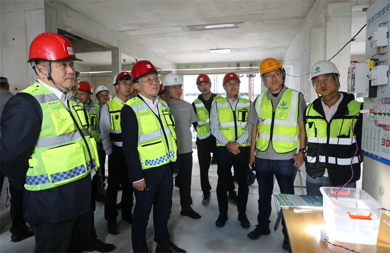 2025年5月23日，中天建设集团在天津组织召开2025年中海发展客户履约推进会。中海发展副总裁郭磊、工程部总经理李建光、中海华北公司工程总徐杨忠等受邀出席。